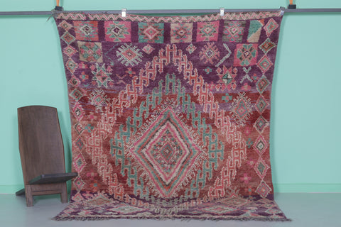 Moroccan rug 5.8 X 8.1 Feet