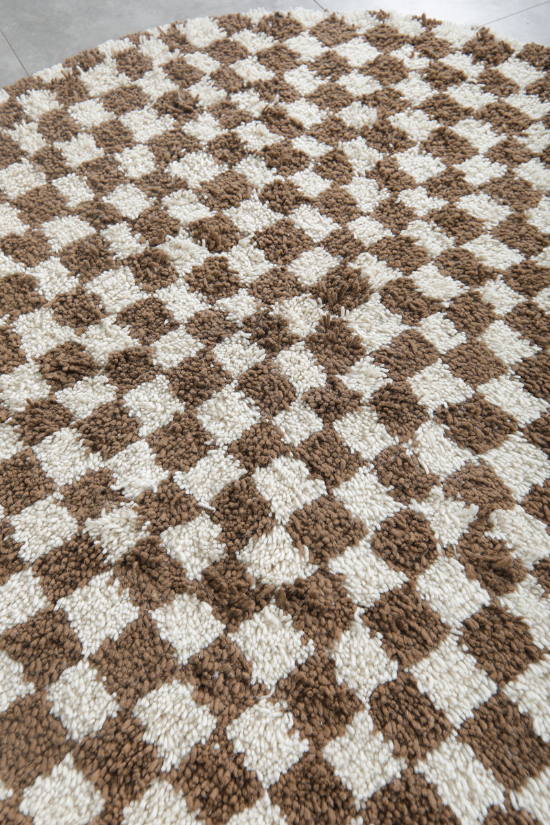 Round Moroccan Wool Rug - 5ft Brown & Cream Checkerboard