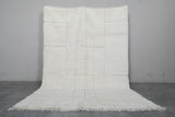 Beni Ourain Moroccan Wool Rug - 6.6 x 9.6 Feet | Minimalist Ivory Design