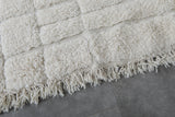 Beni Ourain Moroccan Wool Rug - 6.6 x 9.6 Feet | Minimalist Ivory Design