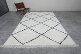 Diamond Moroccan Wool Rug - 6.4 x 9.8 Feet | Classic Black & Ivory Design