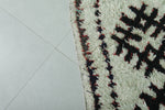 Traditional Moroccan Berber Rug - 2.7 x 5 Feet