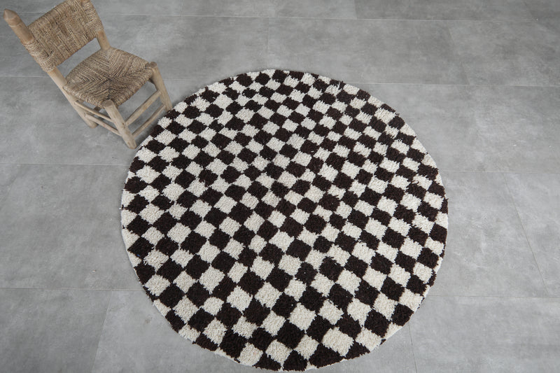 Round Moroccan Wool Rug - 5ft Black & White Checkerboard