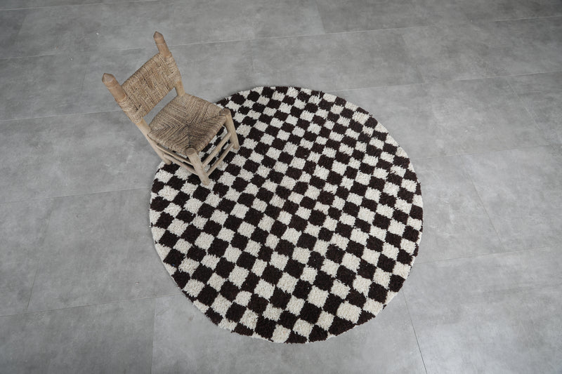 Round Moroccan Wool Rug - 5ft Black & White Checkerboard