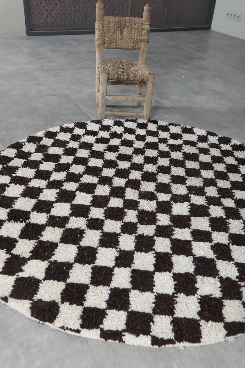 Round Moroccan Wool Rug - 5ft Black & White Checkerboard