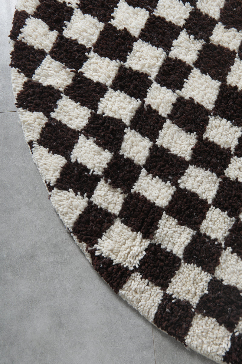 Round Moroccan Wool Rug - 5ft Black & White Checkerboard