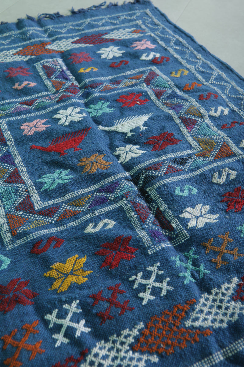 Blue Kilim Rug - 3.2 FT X 4.7 FT | Authentic Moroccan Handwoven