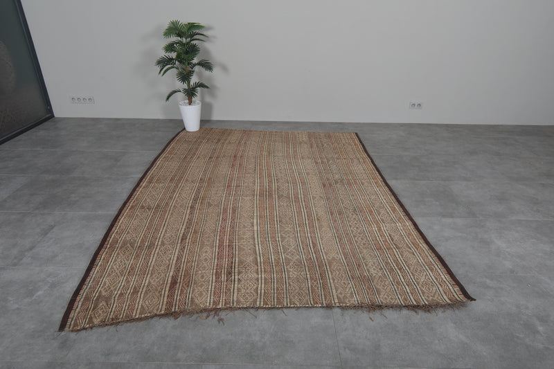 Tuareg rug 6.9 X 8.9 Feet