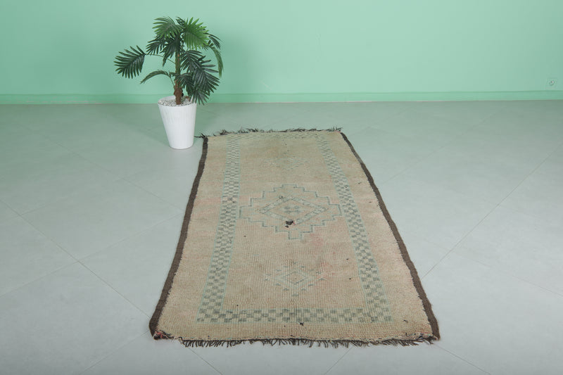 Moroccan Peach Rug 3.5 x 6.8 ft | Subtle Geometric Design