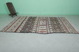 Moroccan rug 5.7 x 10 Feet