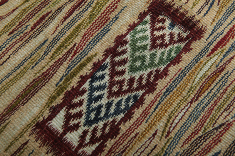 Handwoven Kilim Rug 4.9 FT x 8.3 FT - Colorful Geometric Motifs