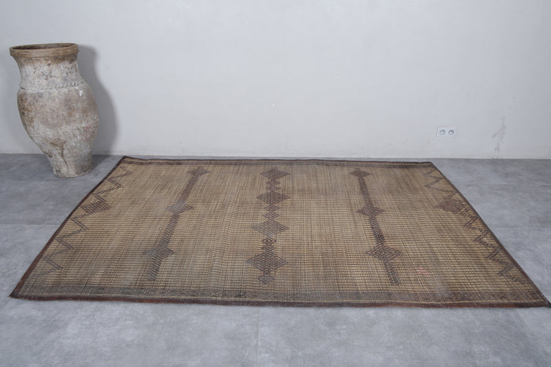 Tuareg rug 5.6 X 8.5 Feet