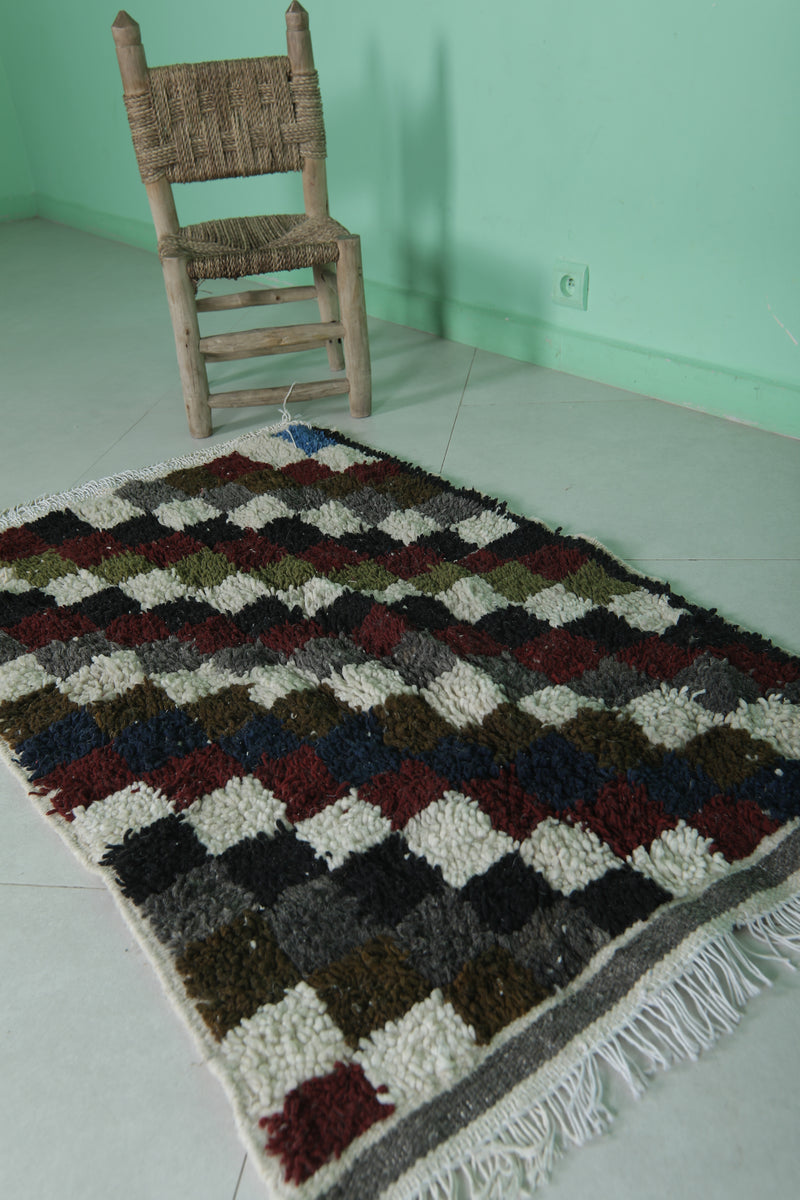 Small Checkered Rug – 2.4 x 3.9 ft | Handcrafted Elegance