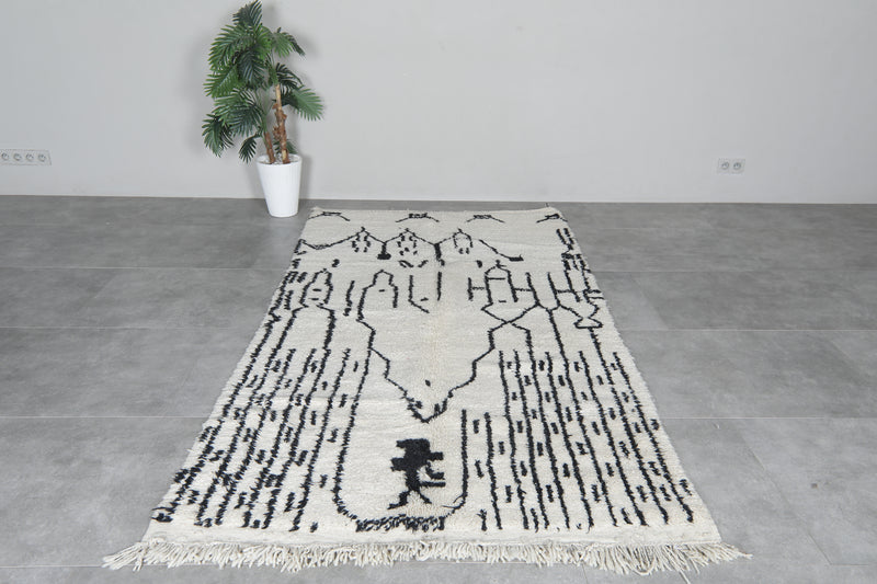 Black and White Beni Ourain Rug 4.8 FT X 8.5 FT