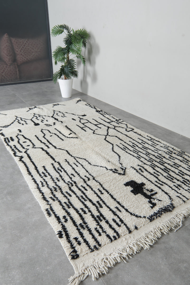 Black and White Beni Ourain Rug 4.8 FT X 8.5 FT