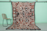 Moroccan Rug 5.6 FT × 8.2 FT