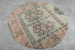 Round Moroccan Wool Rug 6 Feet – Vintage Floral Pattern