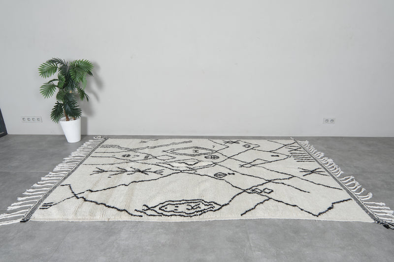 Black and White Rug 5.4 FT X 8.6 FT Beni Ourain Rug