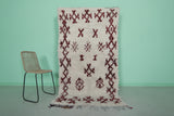 Moroccan berber rug 4 X 7.3 Feet - Boucherouite Rugs