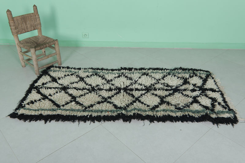 Black and White Nuloom Moroccan Rug 2.5 FT X 5.8 FT