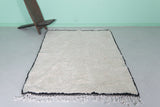 Berber handmade rug 4.7 X 6.7 Feet - minimalist design