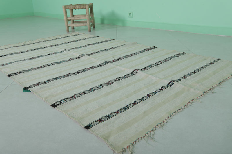 Tribal Blanket Rug 3.7 x 6.3 ft | Handwoven Moroccan Design