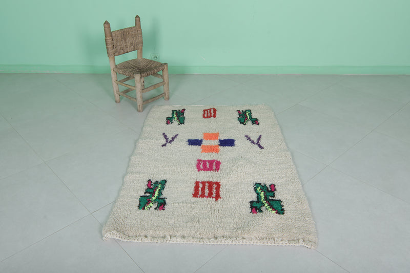 Small Azilal Rug - 3.2 x 4.6 Feet | Handmade Moroccan Wool Rug