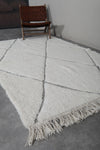 Diamond Moroccan Wool Rug - 5.3 x 8.2 Feet | Elegant Geometric Pattern