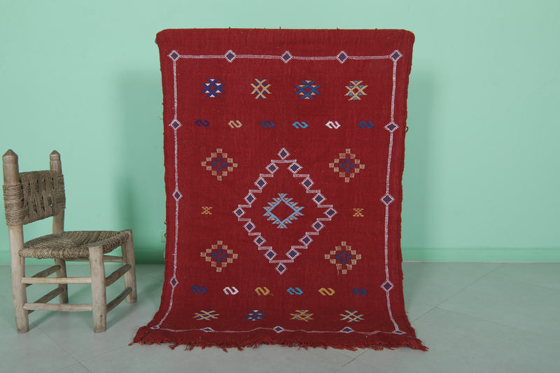 Handwoven Red Kilim Rug - 3.2 FT X 4.6 FT | Stunning Decor