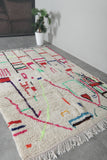 Colorful moroccan rug 4.9 FT × 8.1 FT