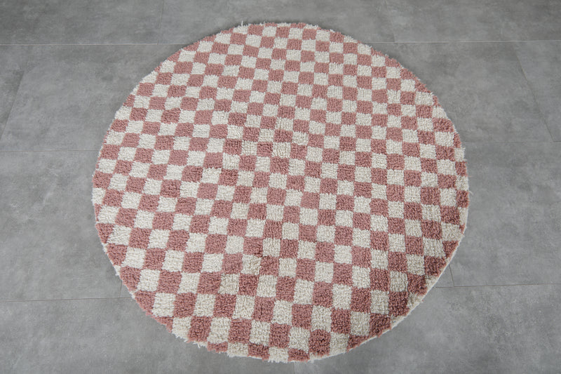 Round Moroccan Wool Rug - 5ft Pink & White Checkerboard