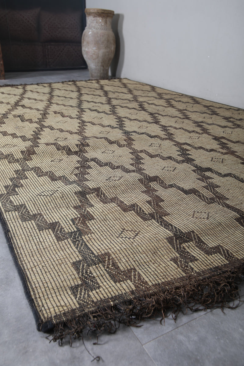 Tuareg rug 8.1 X 13.2 Feet