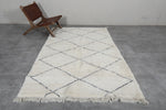 Moroccan rug 5 X 8.1 Feet