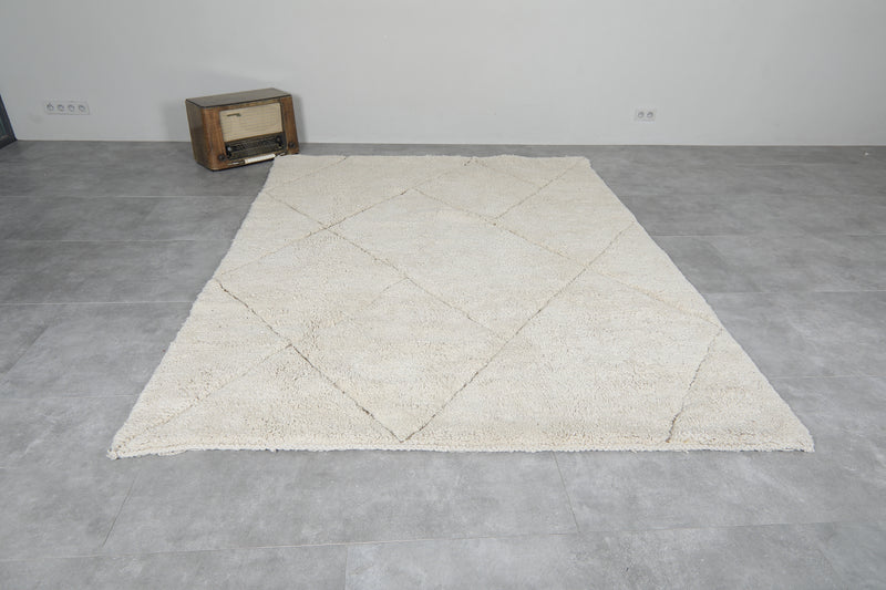 Moroccan Wool Rug - Cream Diamond Design | 7 x 9.1 Feet