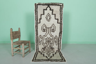 Moroccan berber rug 2.3 X 5.9 Feet - Boucherouite Rugs