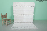 White berber wedding blanket 3.8 x 5.9 ft