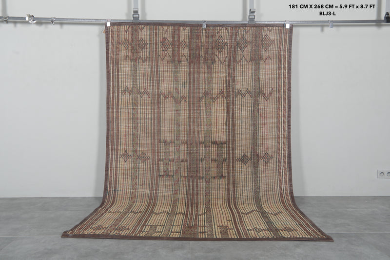 Tuareg Rug 5.9 X 8.7 Feet