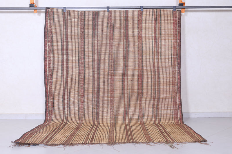 Tuareg rug 5.9 X 8.2 Feet