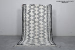 White and Black Moroccan Rug 4.6 X 7.8 Feet