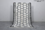 White and Black Moroccan Rug 4.6 X 7.8 Feet