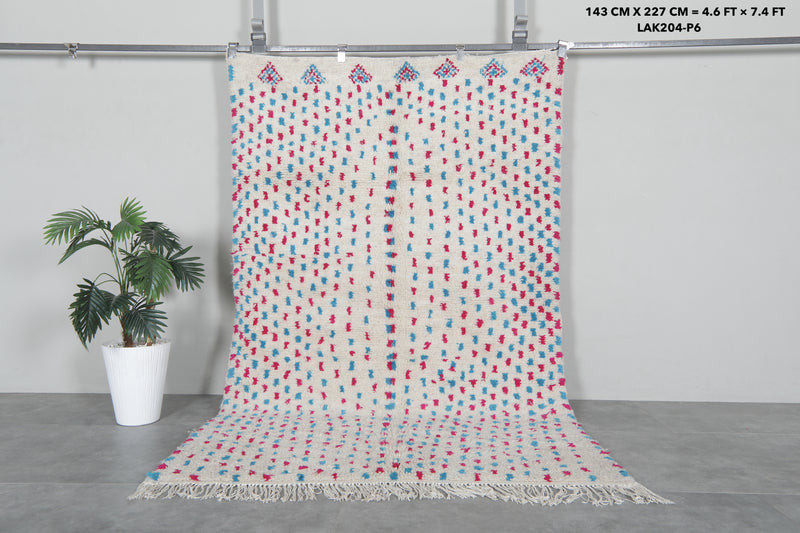 Handwoven Moroccan Rug - 4.6 x 7.4 ft Polka Dot Design