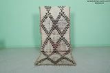 Moroccan berber rug 2.8 X 6.7 Feet - Boucherouite Rugs