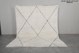 Classic White Moroccan Rug - 8 x 10 ft | Minimalist Diamond Pattern