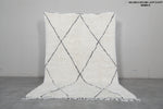 Classic Moroccan Rug - 6 x 9 ft | White with Diamond Pattern