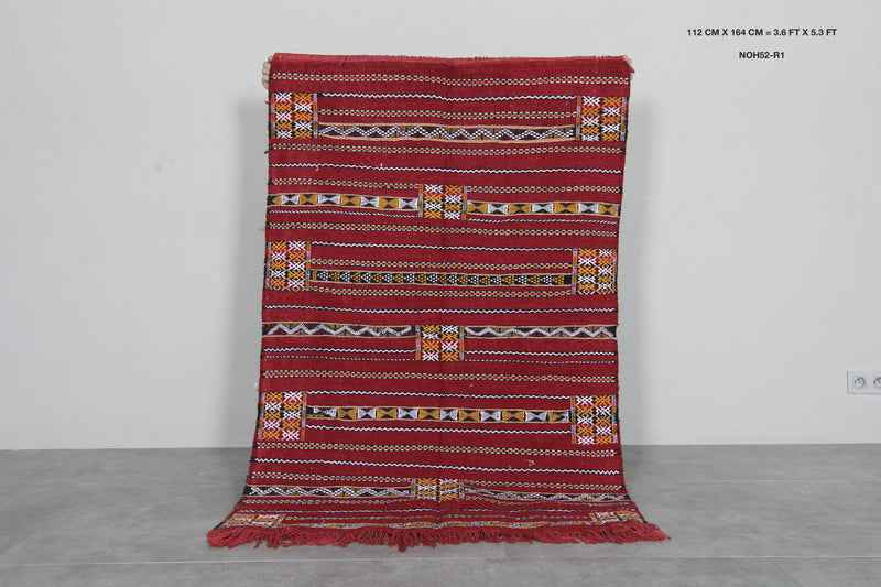 Handwoven Moroccan rug 3.6 FT X 5.3 FT