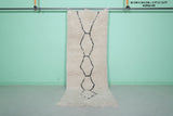 White Moroccan Runner Rug Shag 3 X 7.9 Feet