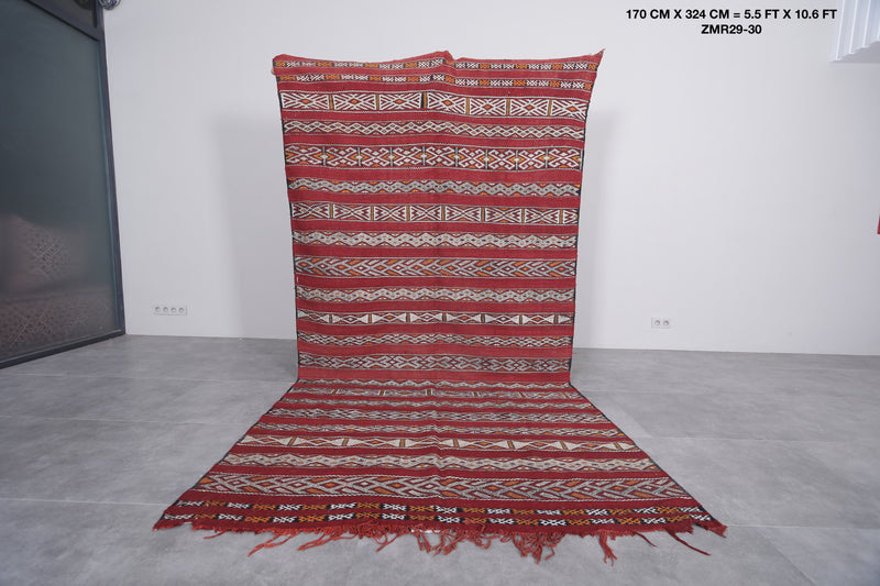 Bohemian Kilim Rug - 5.5 FT X 10.6 FT | Handwoven Moroccan Carpet