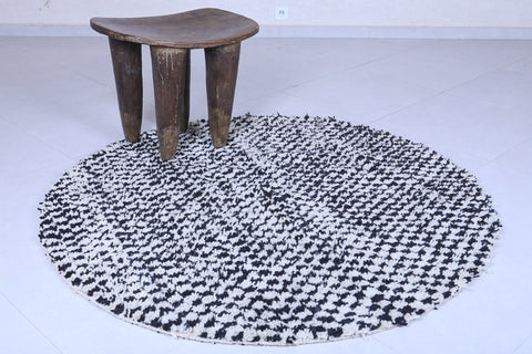 Black and white rug - checkered round rug