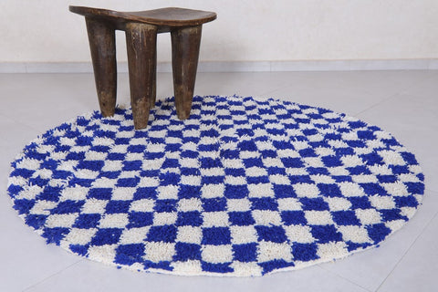 Moroccan round rug - blue checkered rug