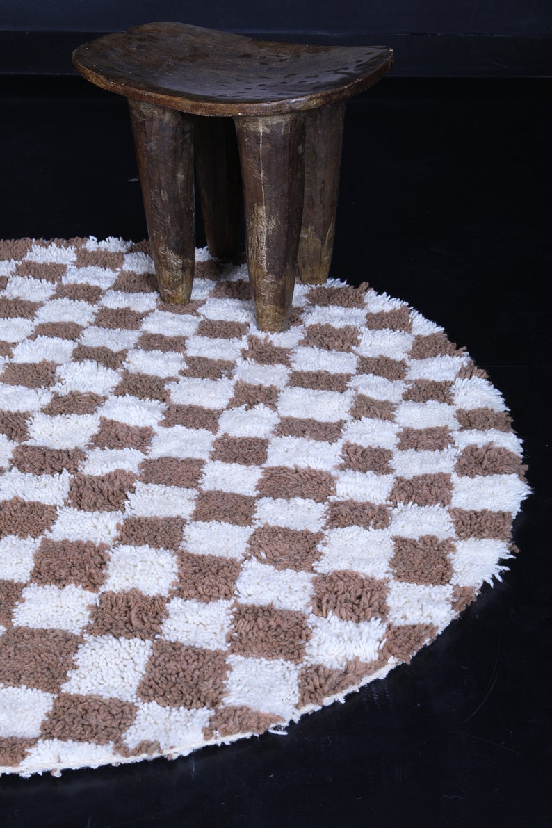 Checkered moroccan rug - handmade round rug